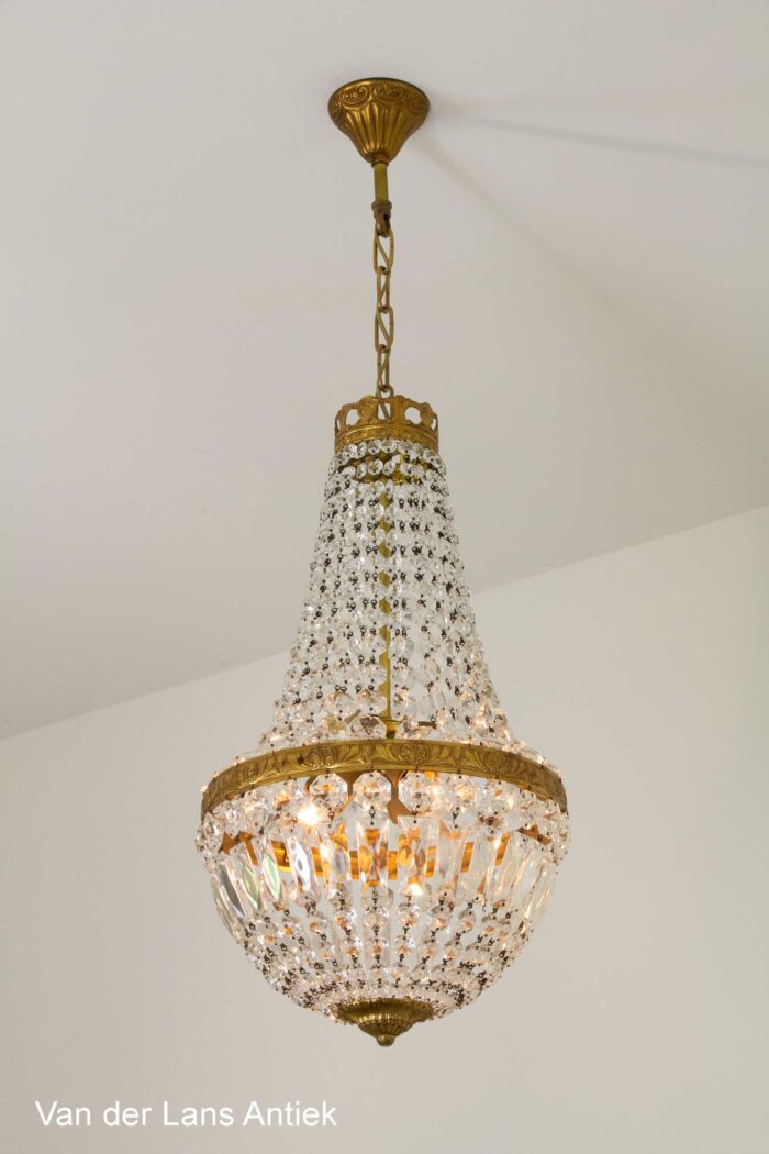 Korbluster, basket chandelier, zakkroonluchter, empire kroonluchter