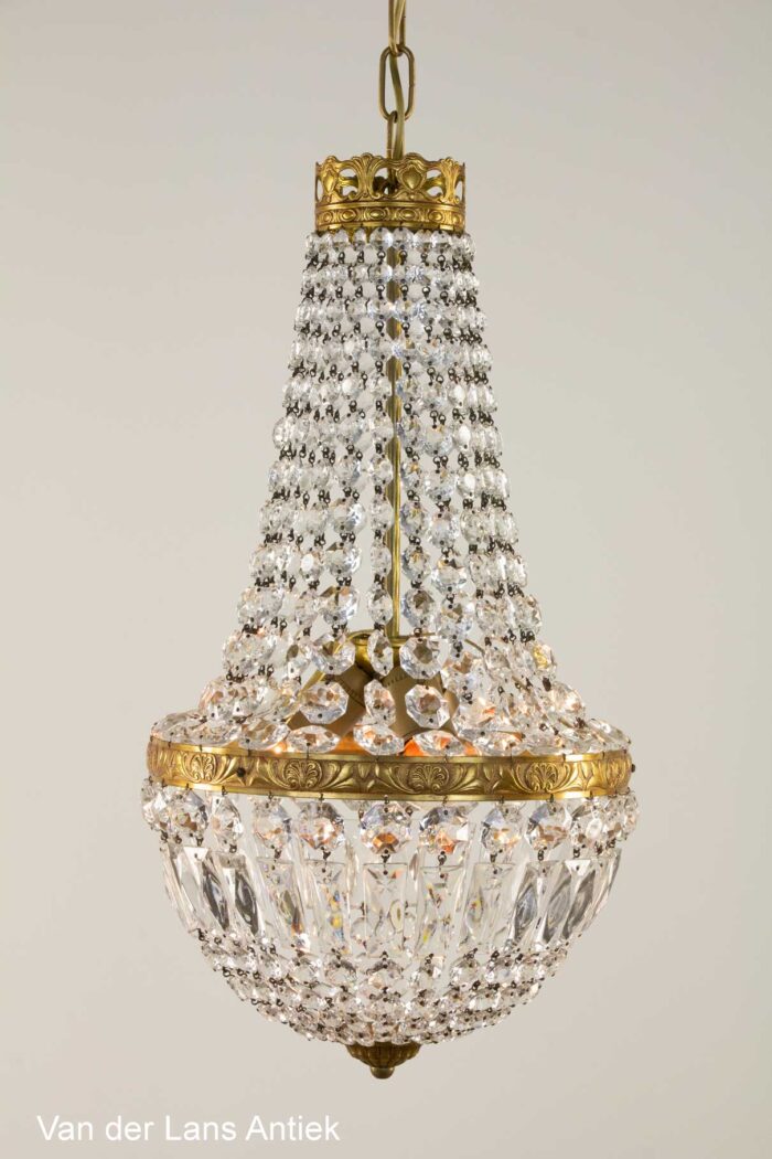 Korbluster, basket chandelier, zakkroonluchter, empire kroonluchter