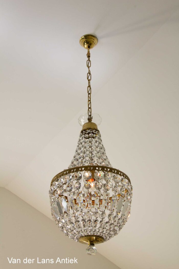 Korbluster, basket chandelier, zakkroonluchter, empire kroonluchter