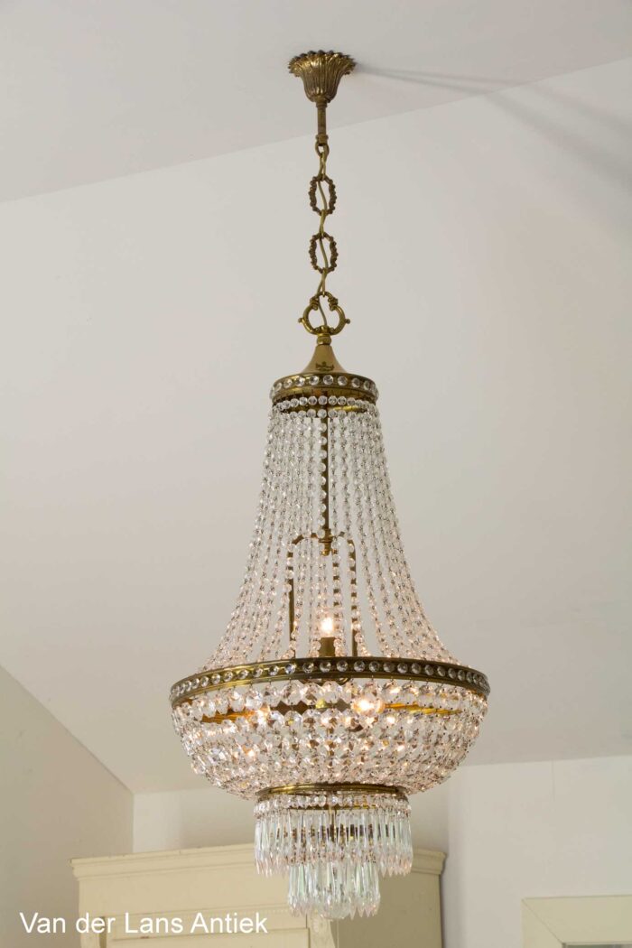 Korbluster, basket chandelier, zakkroonluchter, empire kroonluchter