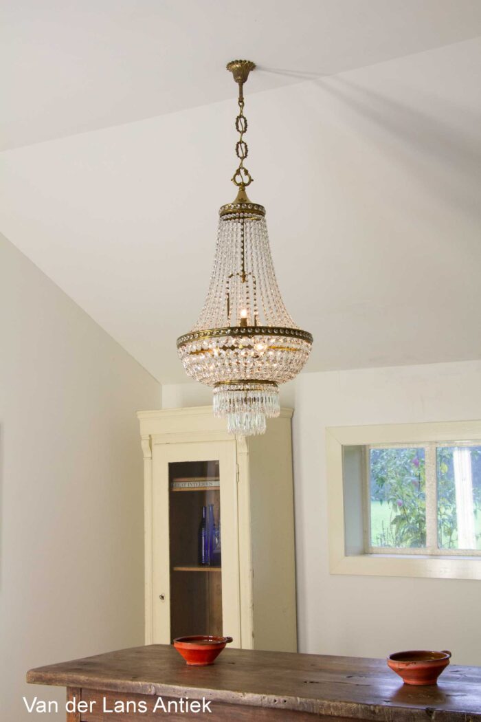 Korbluster, basket chandelier, zakkroonluchter, empire kroonluchter