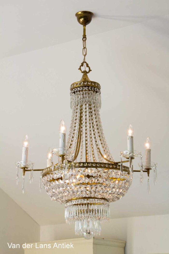 Korbluster, basket chandelier, zakkroonluchter, empire kroonluchter